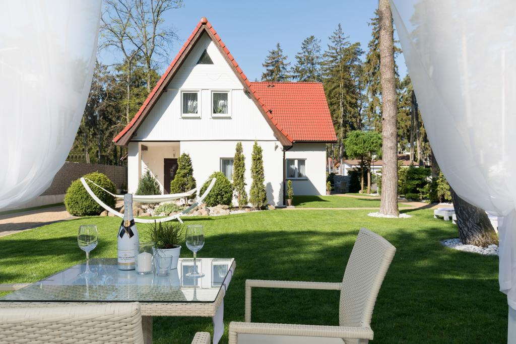 Zwierzynscy Residence Pobierowo Exterior foto